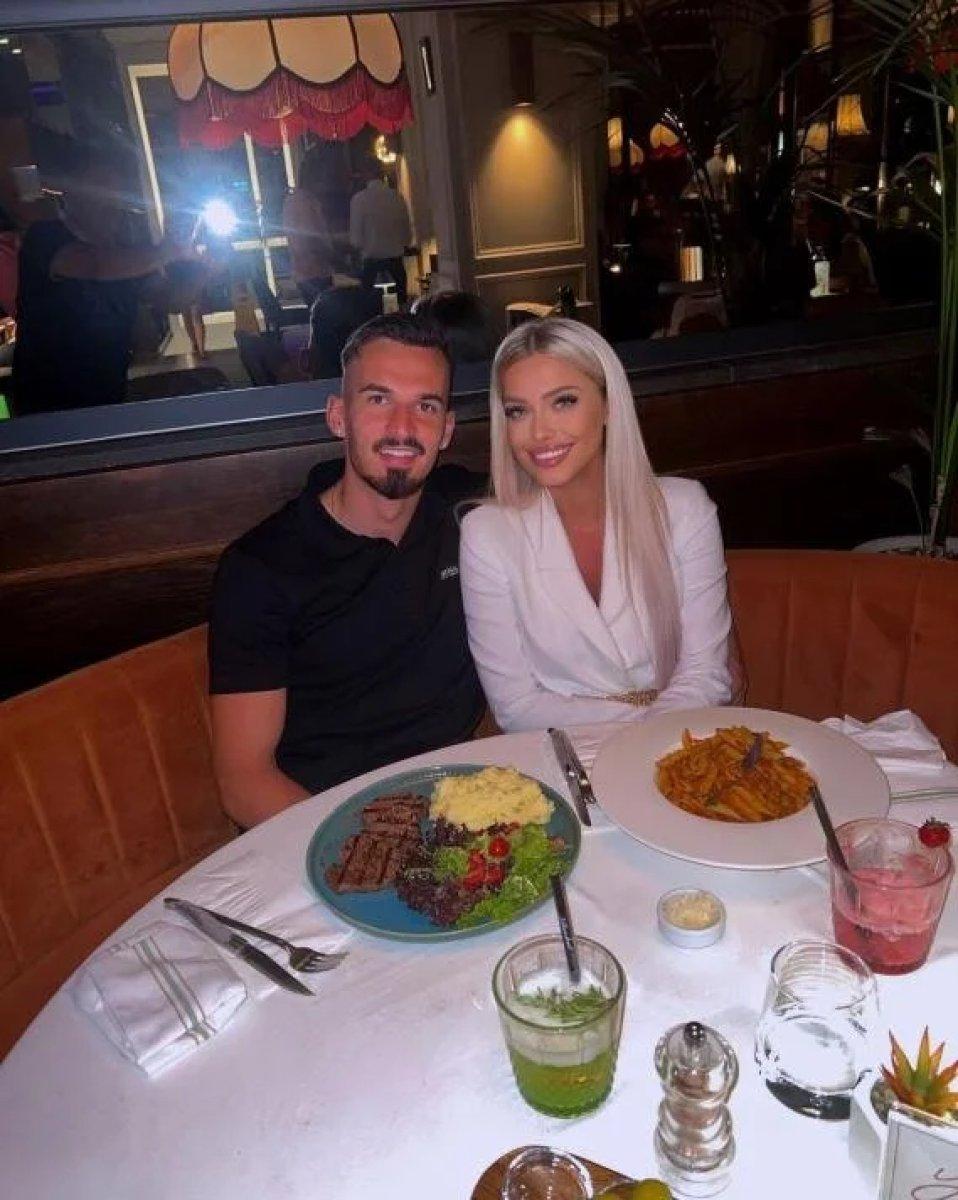 Dünya Kupası'na gidemeyen futbolcular tatilde