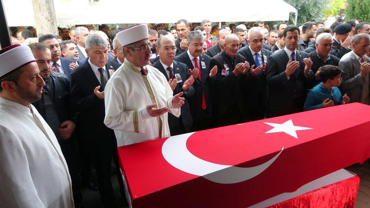 Şehit Sinan İnak, memleketinde toprağa verildi