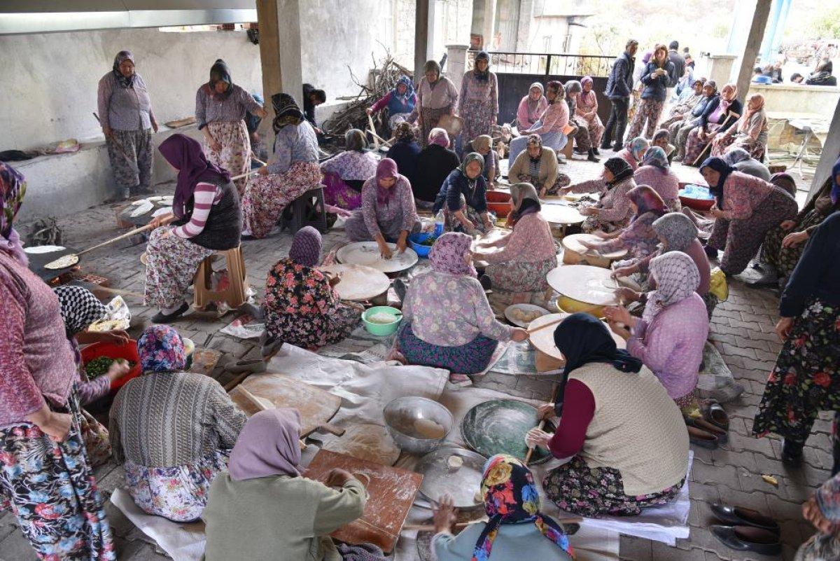 Balıkesir'de çiftçiler yağmur duasına çıktı
