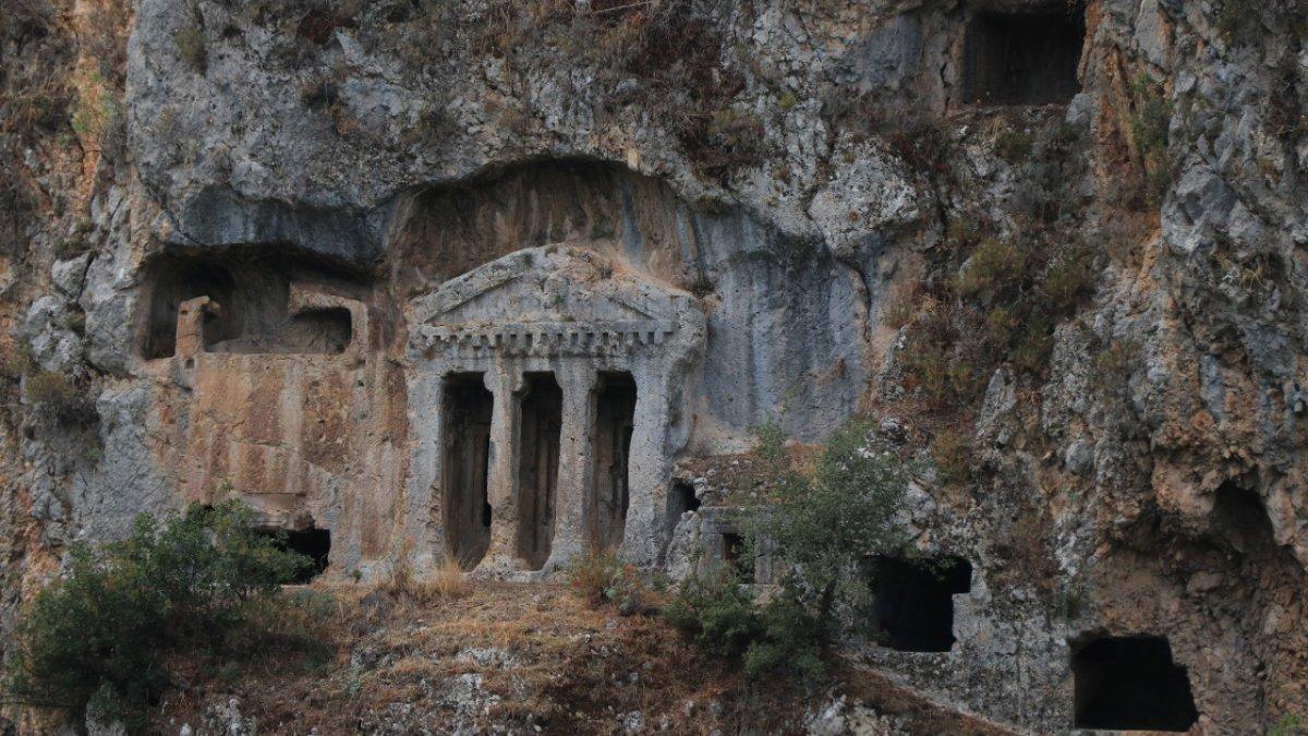Muğla Tlos'ta tarihe ışık tutan kazı çalışmaları sürüyor