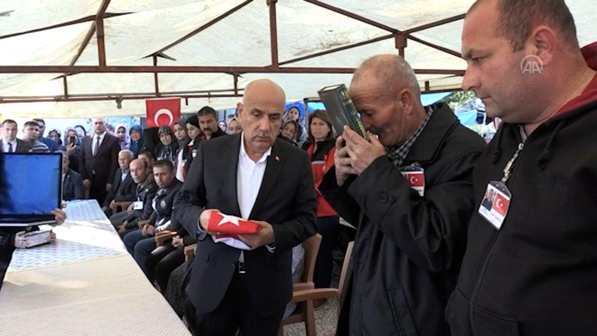 Cumhurbaşkanı Erdoğan, şehit Sinan İnak'ın babasıyla telefonda görüştü