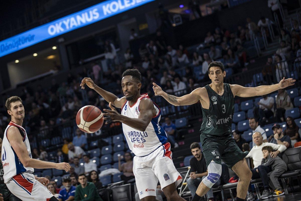 Anadolu Efes, Konyaspor'u mağlup etti