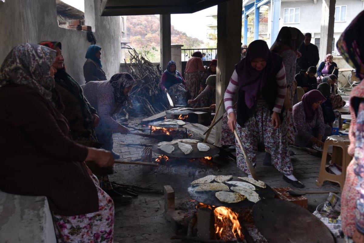 Balıkesir'de çiftçiler yağmur duasına çıktı