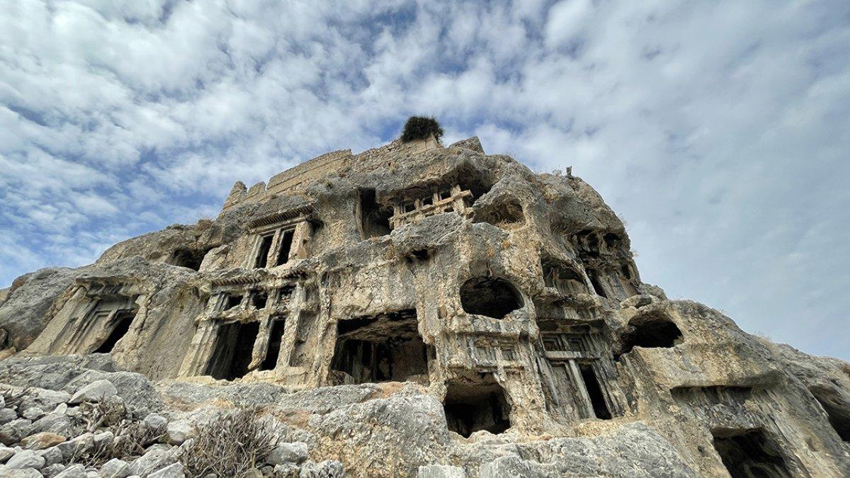 Muğla Tlos'ta tarihe ışık tutan kazı çalışmaları sürüyor
