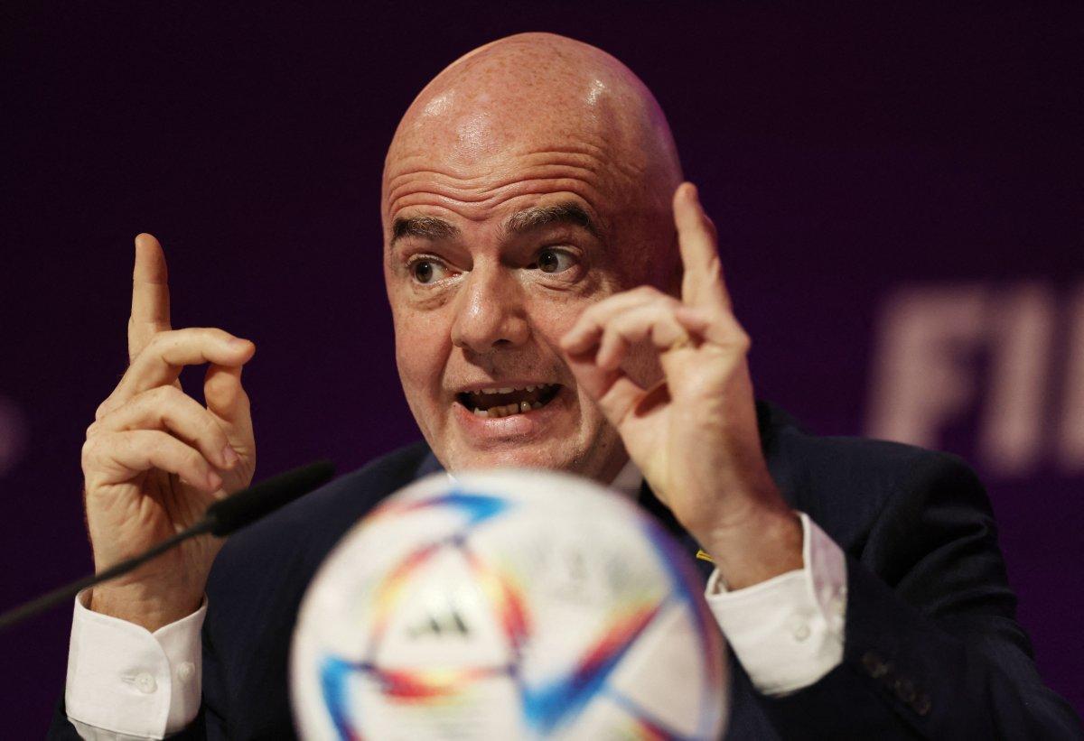 Gianni Infantino: Katar'a ahlaki ders veremezler