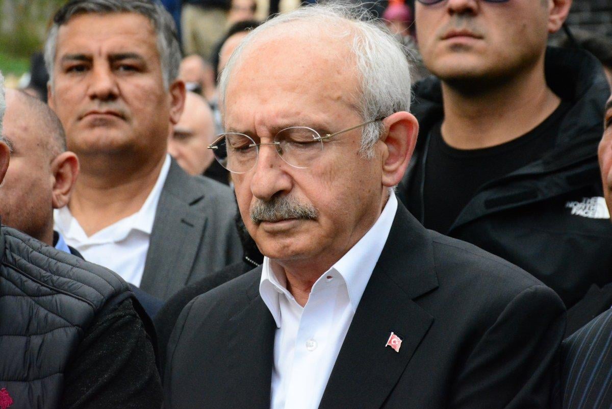 Celal Kılıçdaroğlu, son yolculuğuna uğurlandı