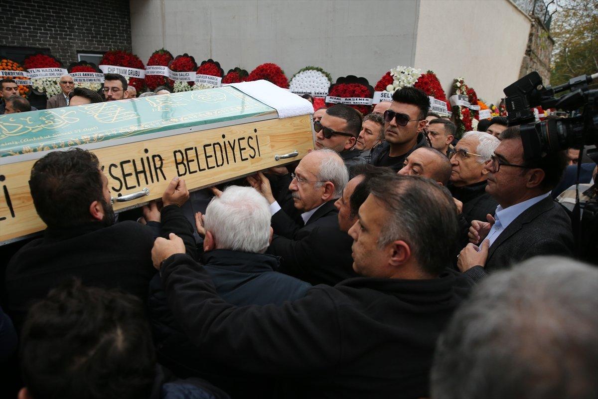 Celal Kılıçdaroğlu, son yolculuğuna uğurlandı