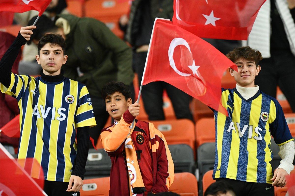 Gaziantep'te milli maç coşkusu