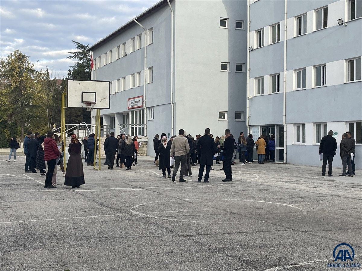 Öğretmenlik Kariyer Basamakları Sınavı başladı