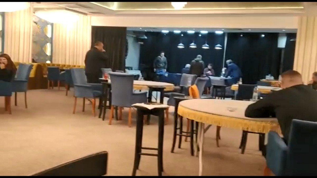 Kurtlar Vadisi dizindeki Çakır'ın mekanını gerçek kumarhaneye çevirdiler