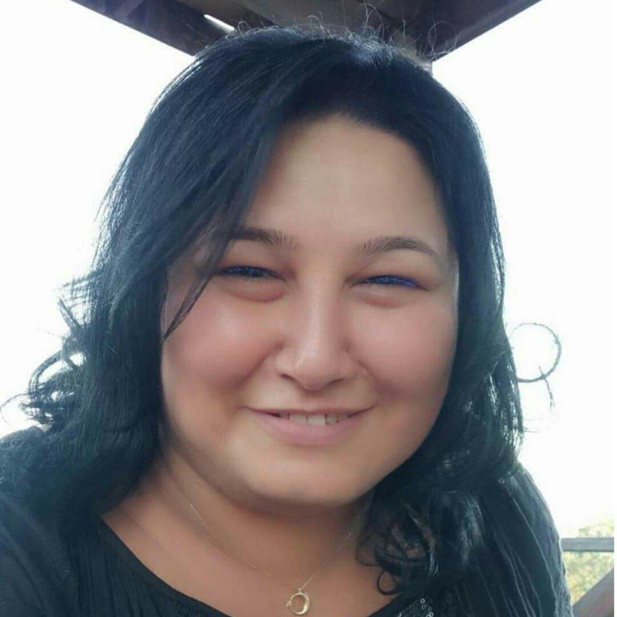 Balıkesir'de İyi Partili Ayşegül Eltimur, AK Parti'ye katıldı