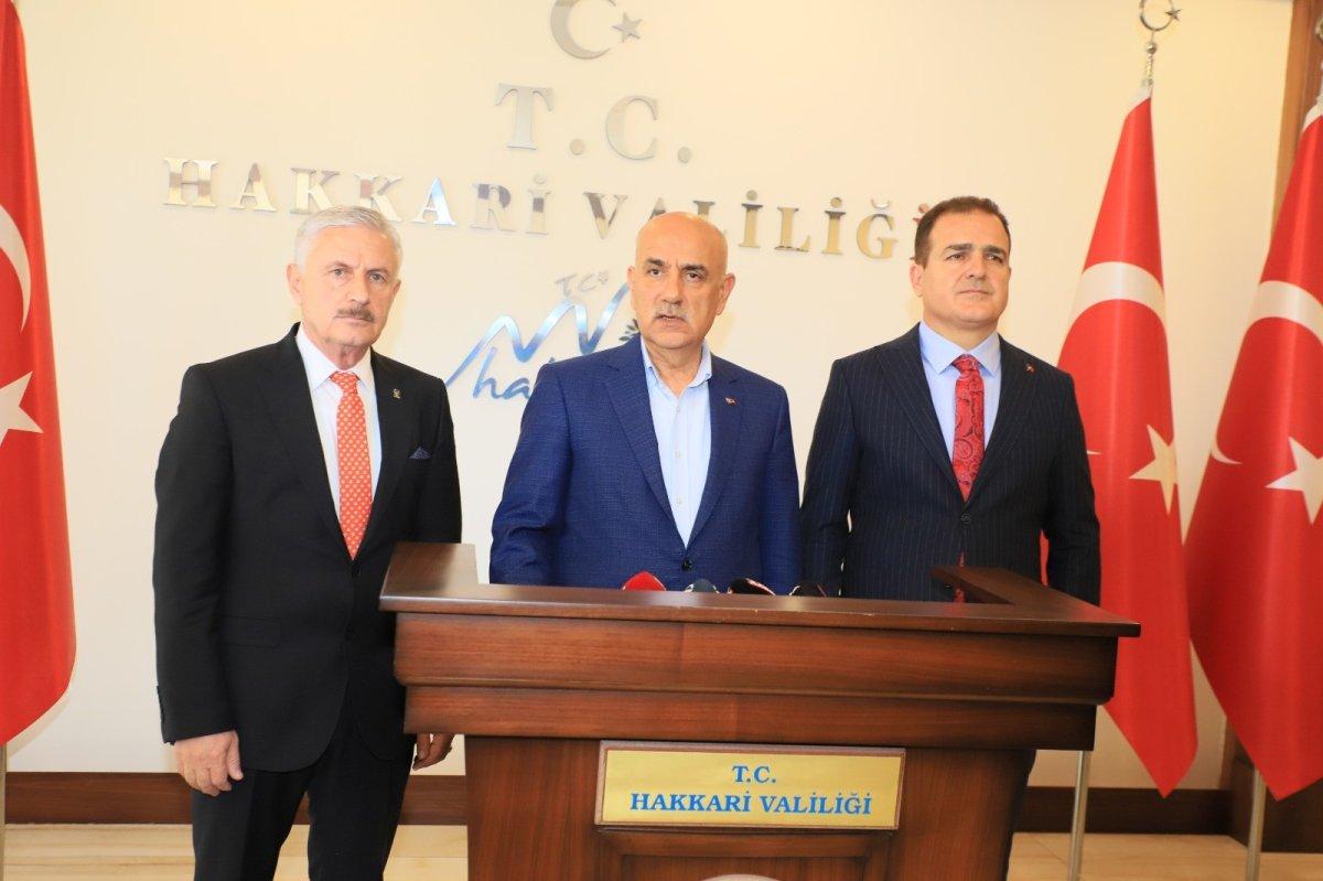 Vahit Kirişci: Bu coğrafya zor bir coğrafya