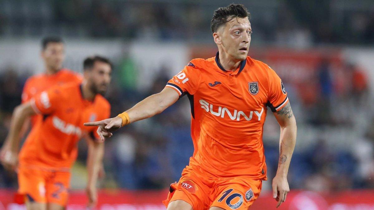 Mesut Özil, kupadaki favorilerini açıkladı