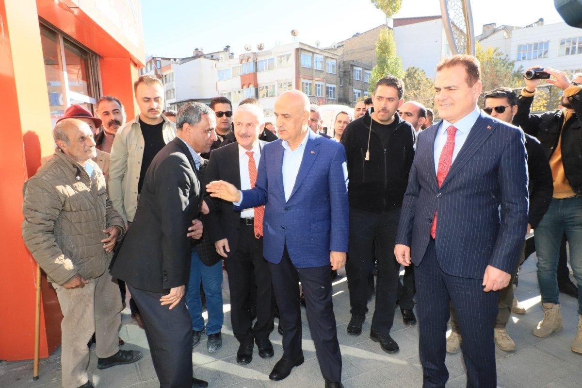 Vahit Kirişci: Bu coğrafya zor bir coğrafya