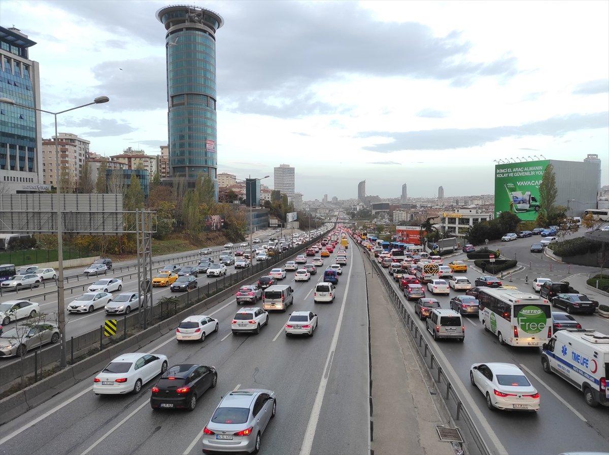 Ara tatilin ardından 19 milyon öğrenci için bugün ders zili çaldı