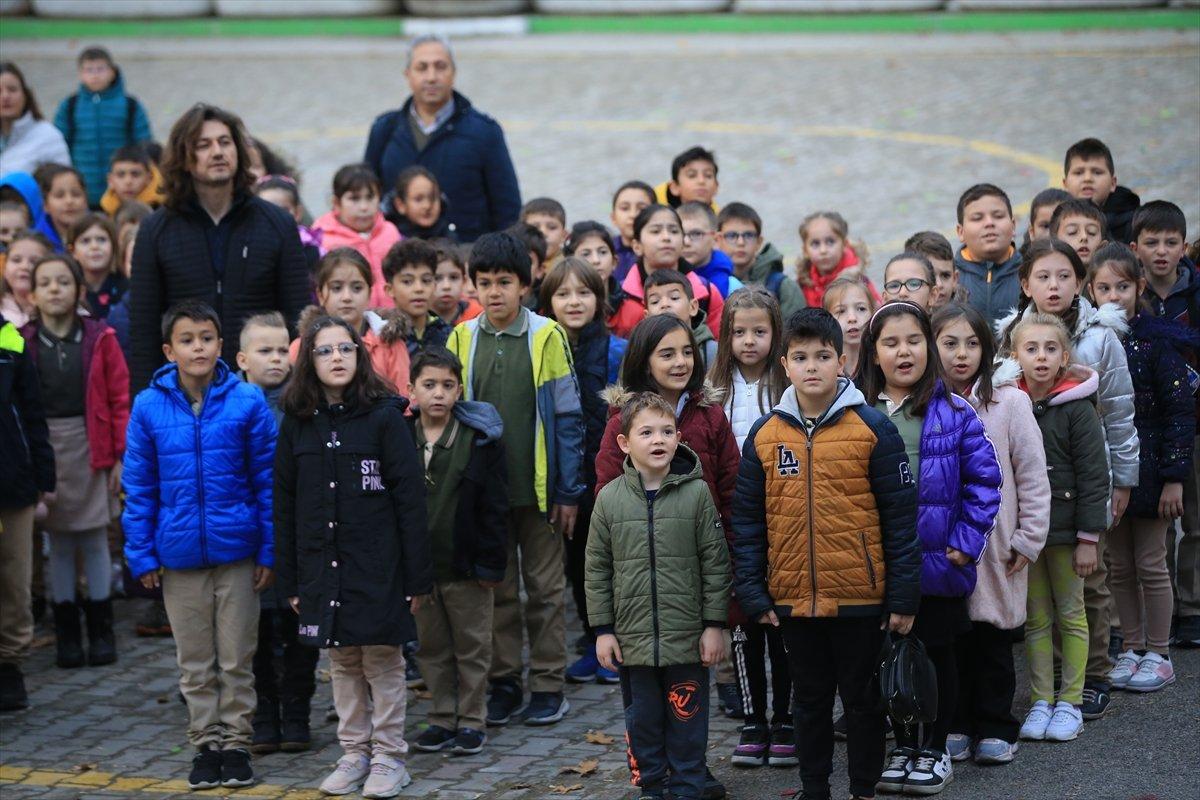 Ara tatilin ardından 19 milyon öğrenci için bugün ders zili çaldı