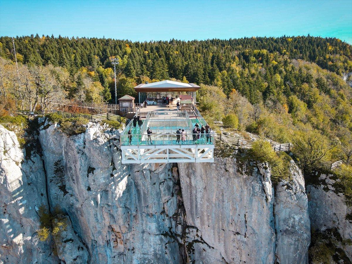 Kastamonu'daki cam terasa yoğun ilgi