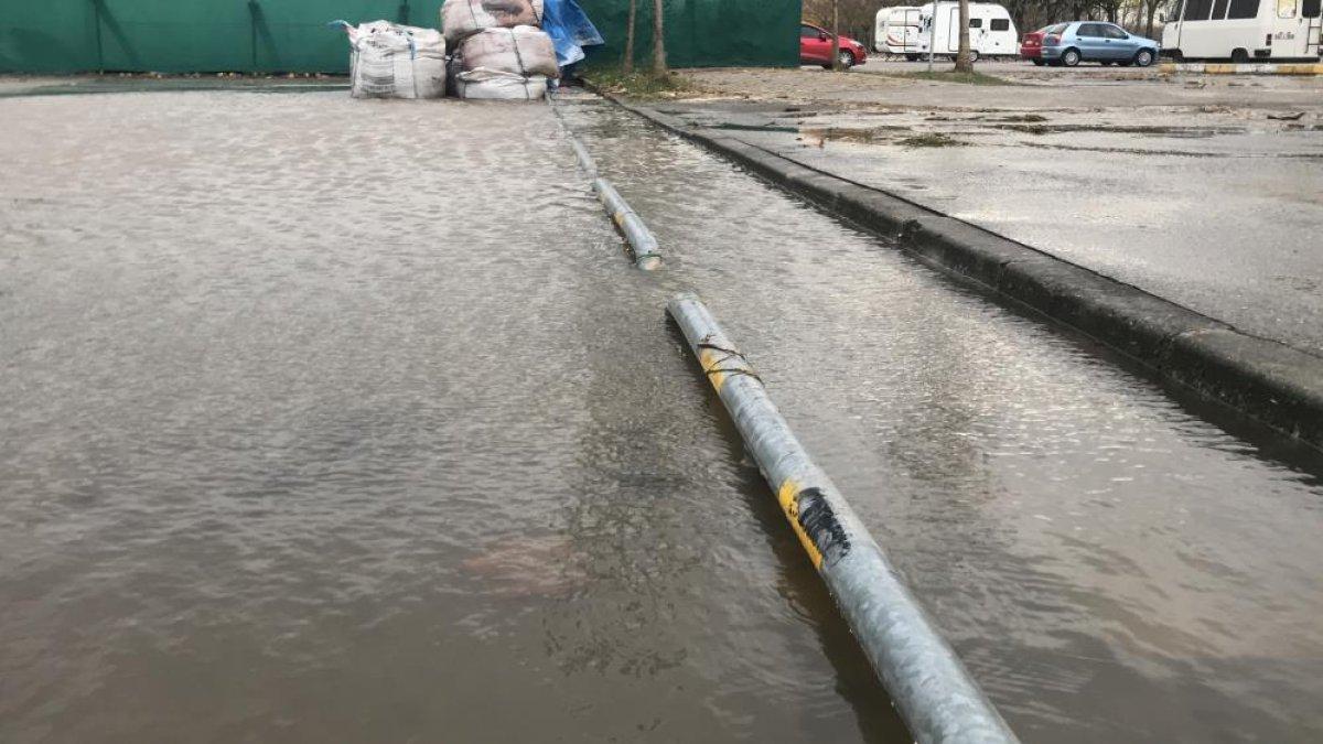 Kocaeli'de lodos şiddetini artırdı