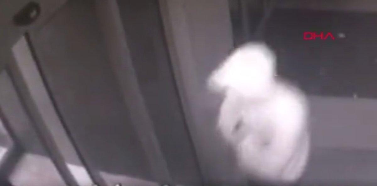 Modacı Melisa Naz Özmen'in 4 milyonluk mücevheri çalındı