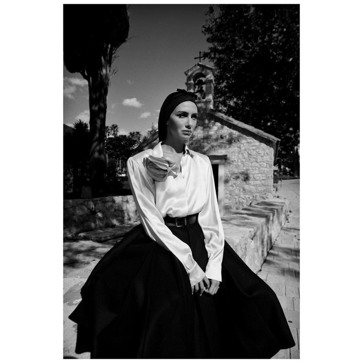 Birce Akalay kapandı