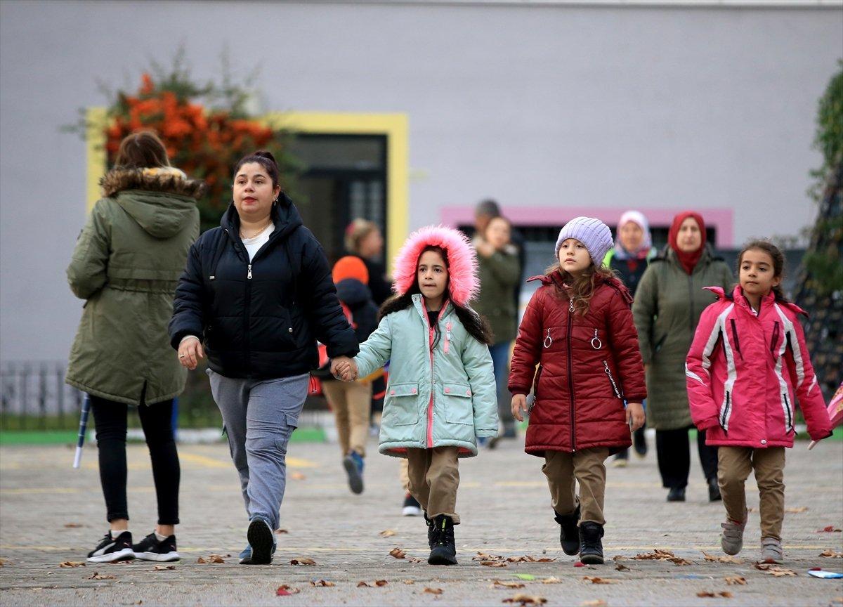Ara tatilin ardından 19 milyon öğrenci için bugün ders zili çaldı