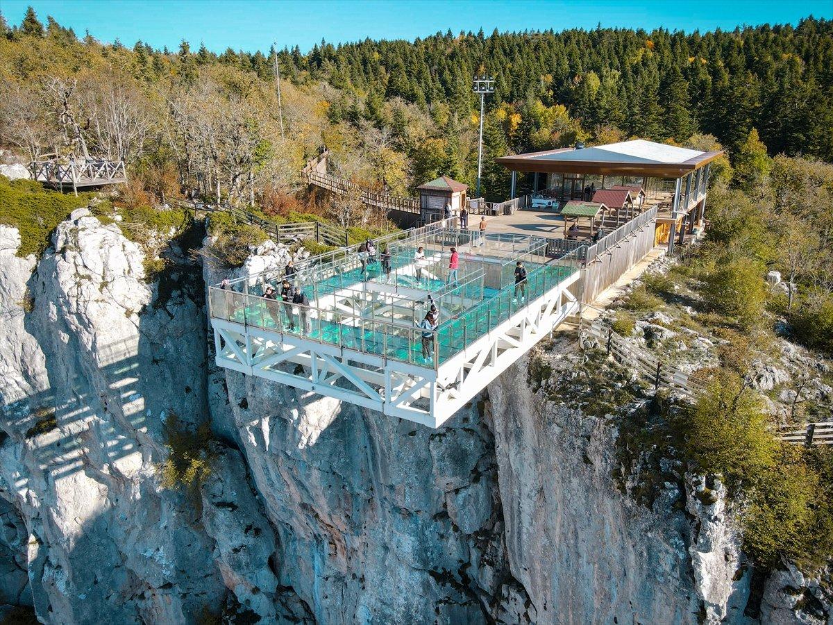 Kastamonu'daki cam terasa yoğun ilgi