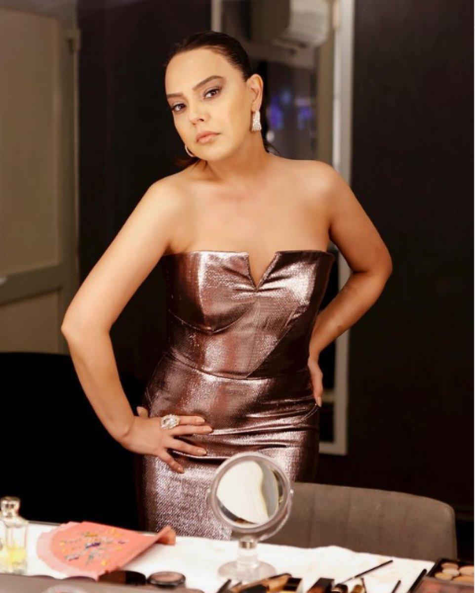 Ebru Gündeş'ten Armağan Çağlayan paylaşımı