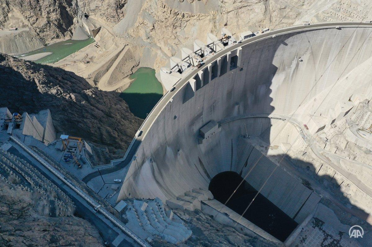 Türkiye'nin en yüksek barajı Yusufeli Barajı bugün açılıyor