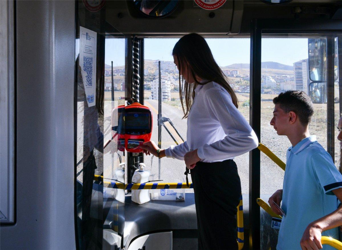 Öğretmenler Günü 2022: 24 Kasım'da toplu taşıma ücretsiz mi?