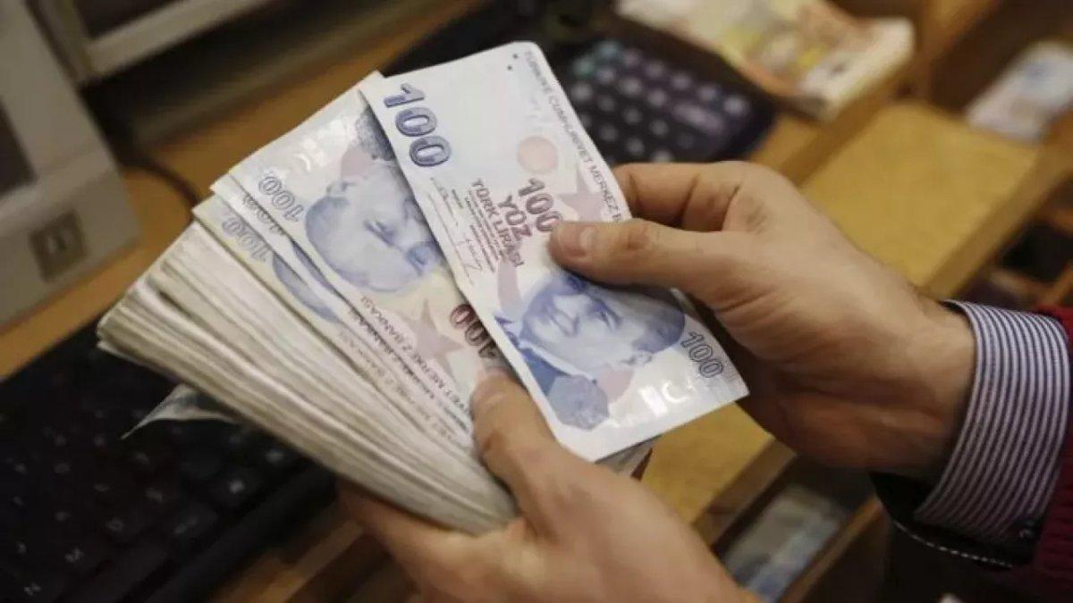 EYT çıkınca emekli olmak zorunlu mu? EYT'liler çalışmaya devam edebilir mi?