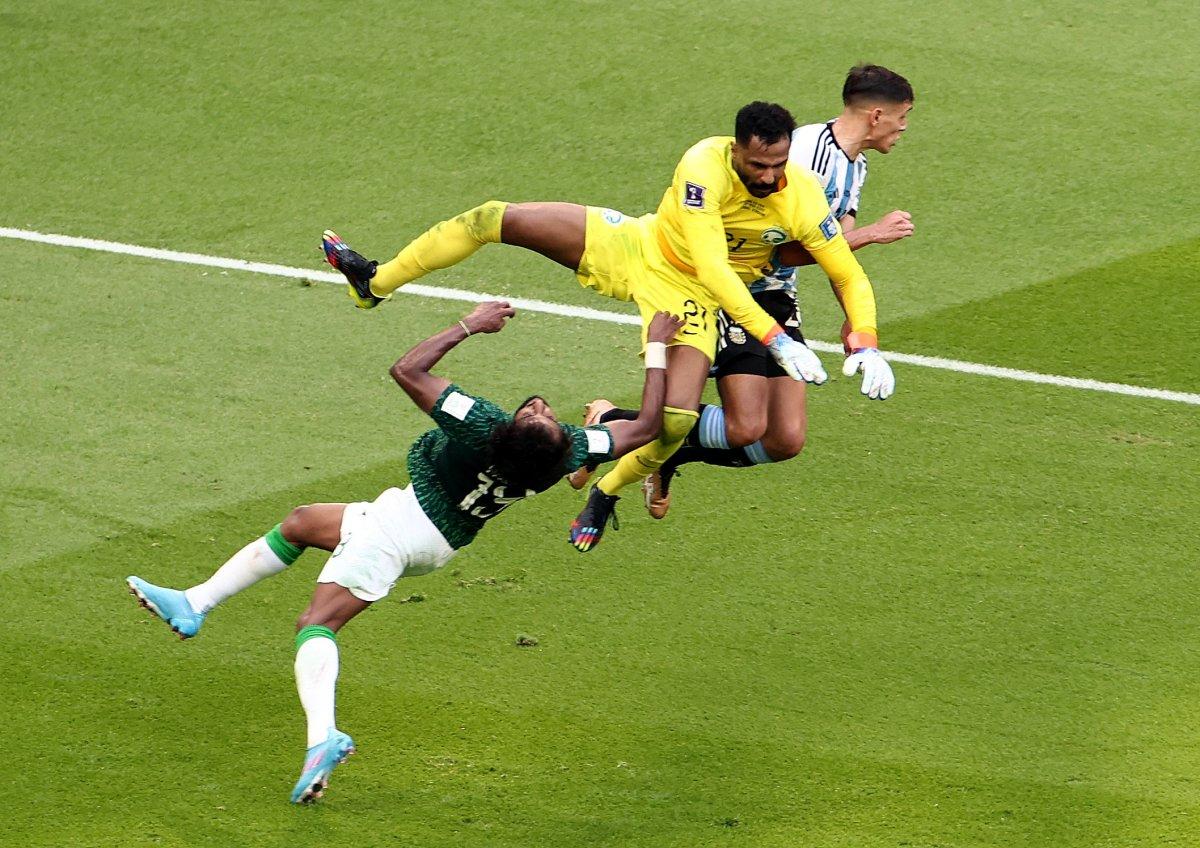 Arjantin - Suudi Arabistan karşılaşmasında korkutan an