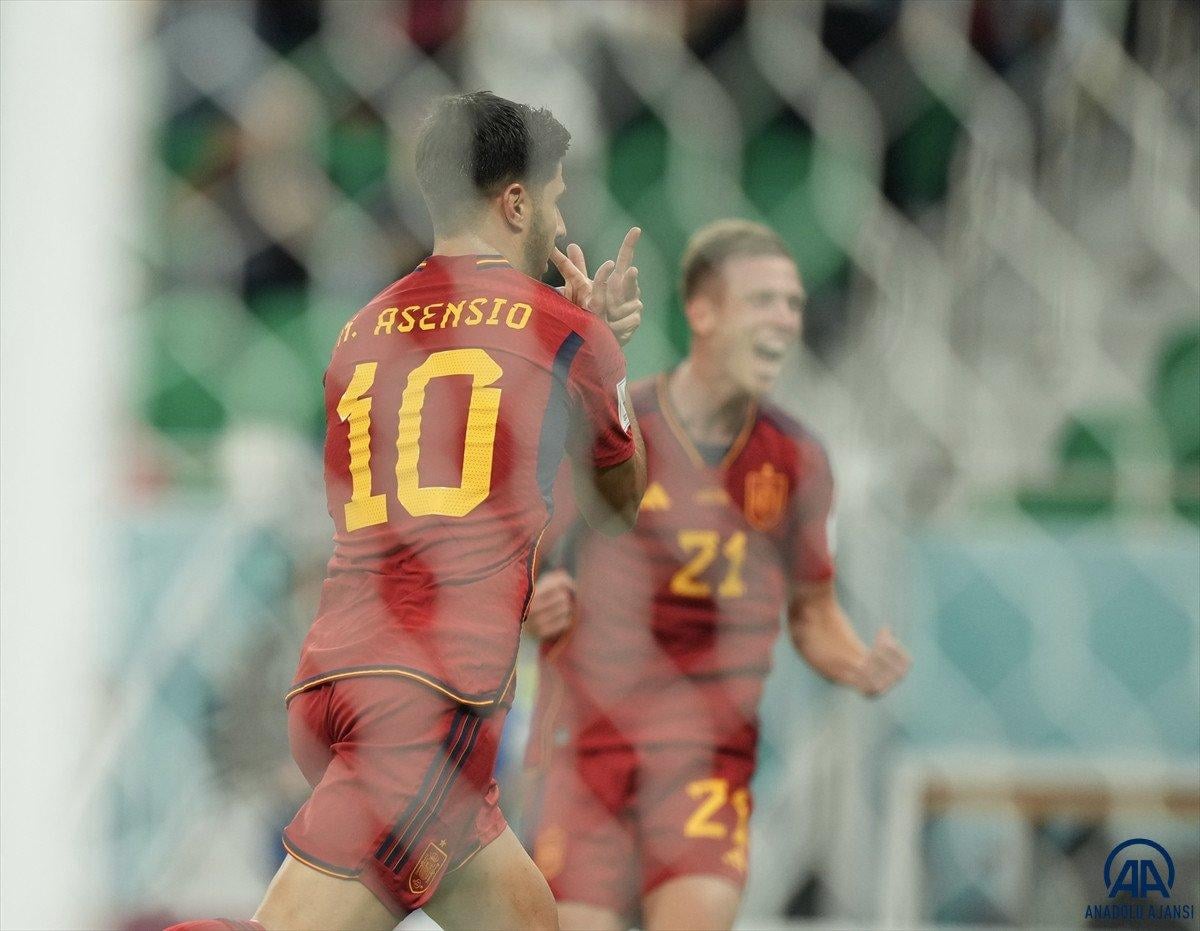 İspanya, Kosta Rika'yı 7 golle geçti