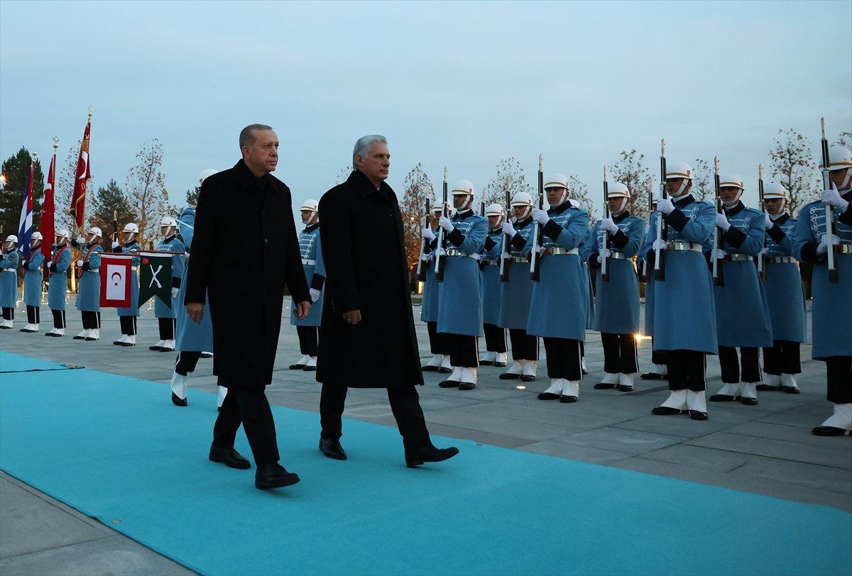 Küba Devlet Başkanı Canel Ankara'da