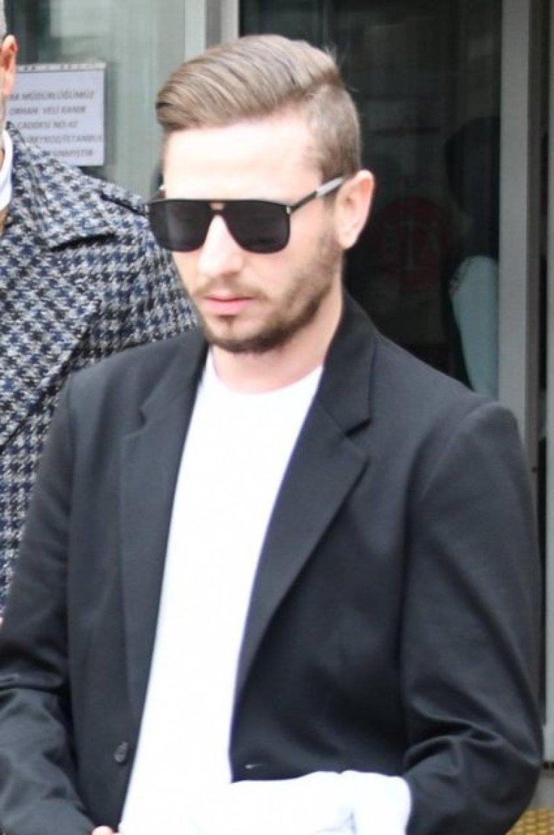 Merve Boluğur ve Mert Aydın 5 dakikada boşandı