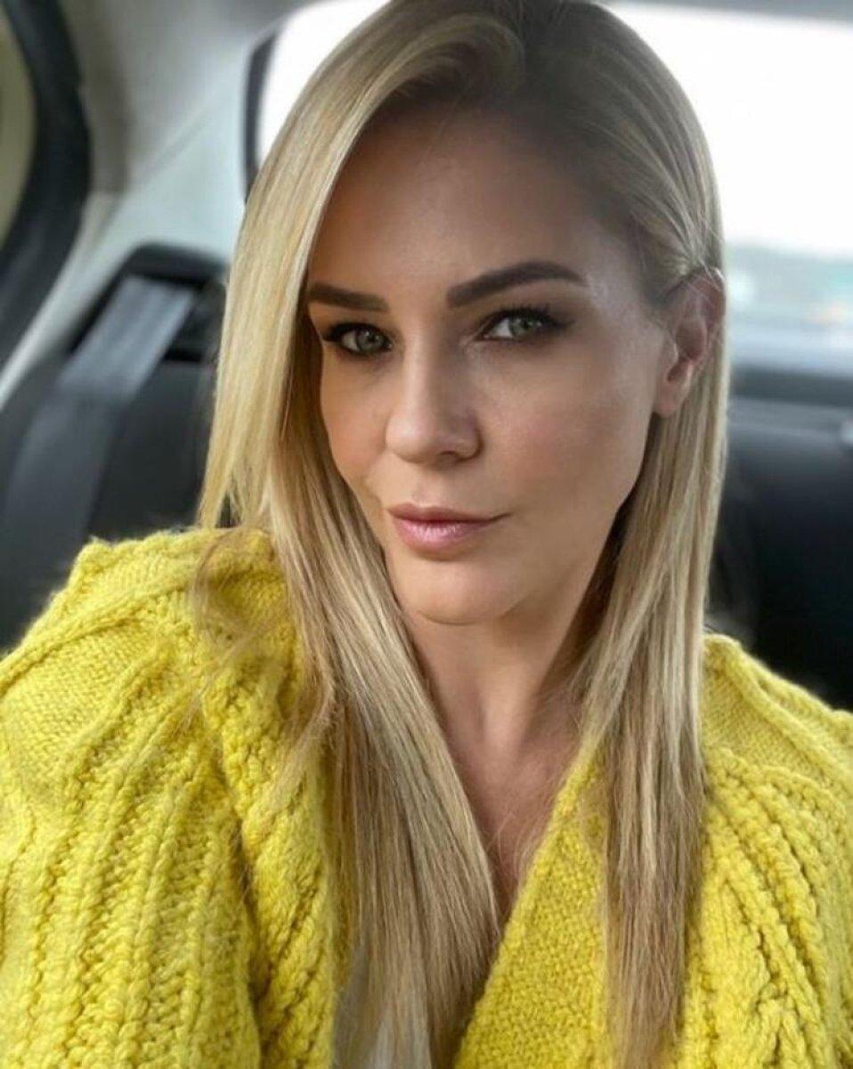 Emine Ün'ün kızı Duru 18 oldu