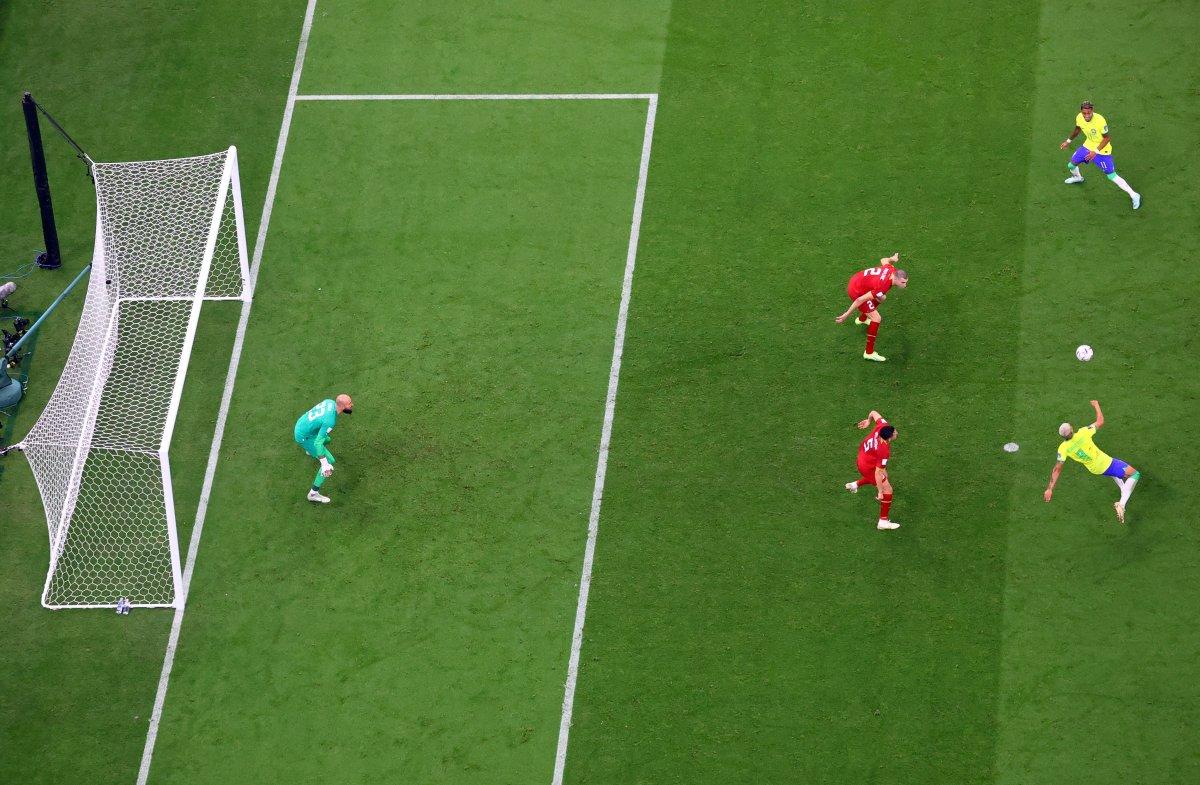 Richarlison'dan Sırbistan'a harika gol