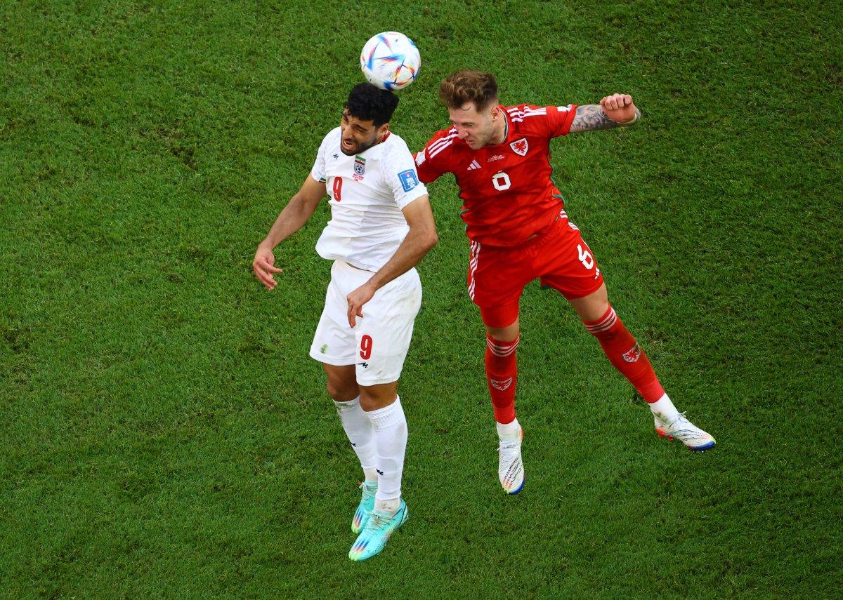 İran, Galler'i son dakikada attığı gollerle mağlup etti