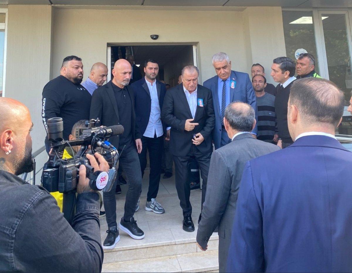 Fatih Terim'in annesine son bakışı