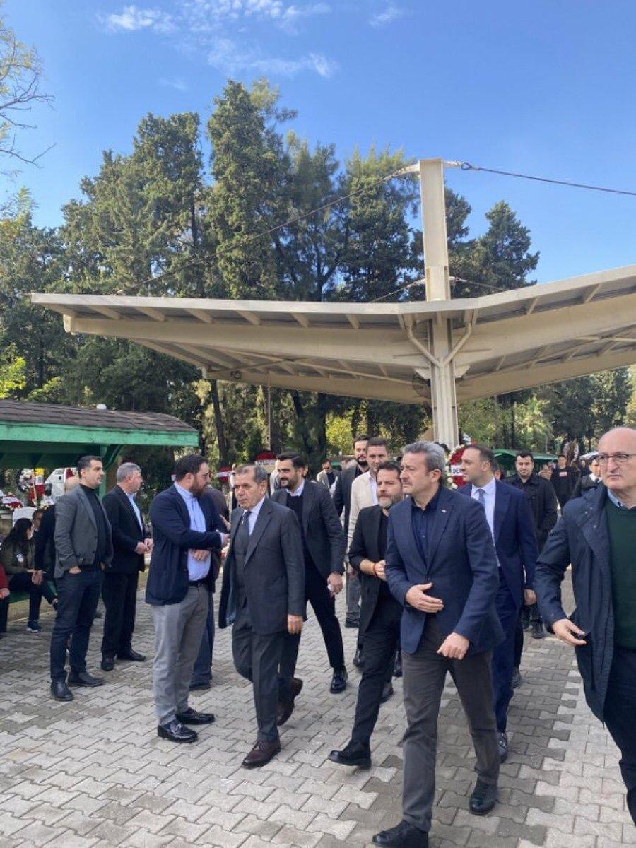 Fatih Terim'in annesi Nuriye Terim son yolculuğuna uğurlandı