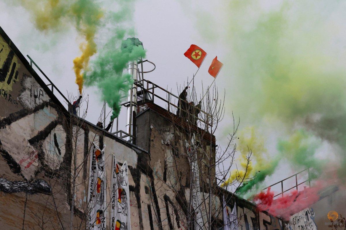 Berlin’de PKK yandaşları gösteri ve yürüyüş yaptı