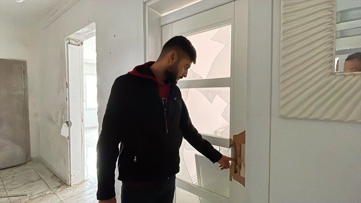Gaziantep'te roket saldırısında yeğenine mezar olan evine ilk kez girdi