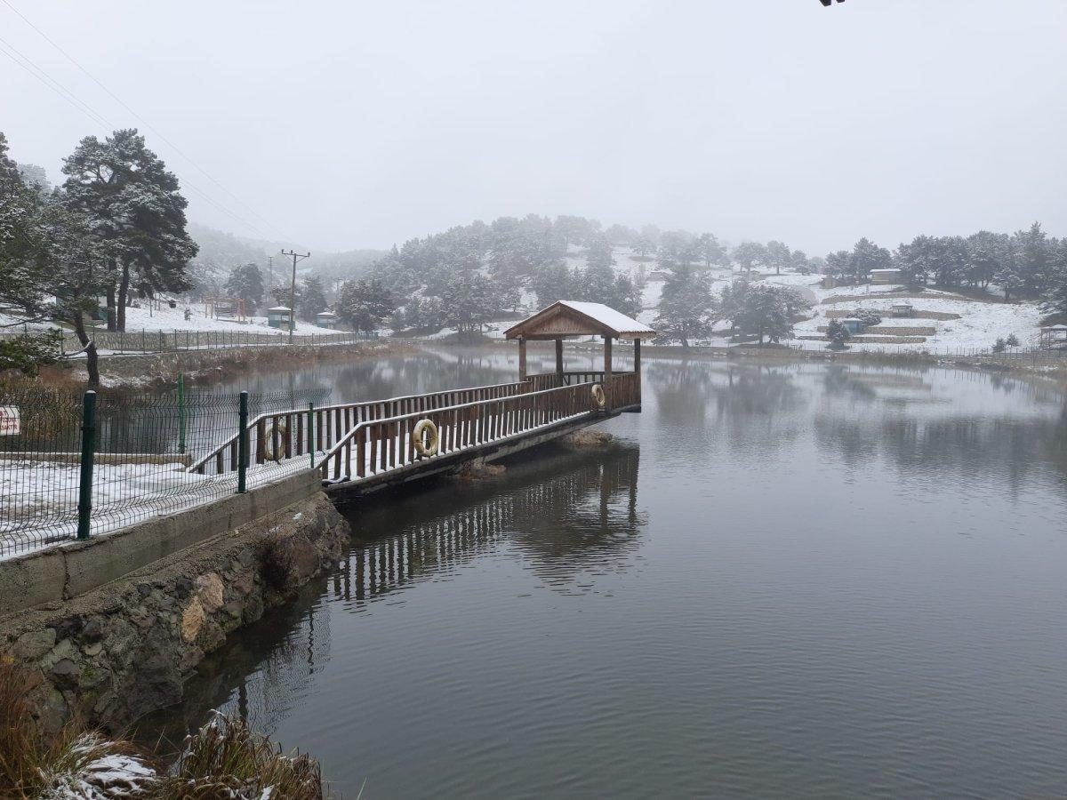 Tokat'ta kar yağışı ile göl ve yaylalar beyaza büründü