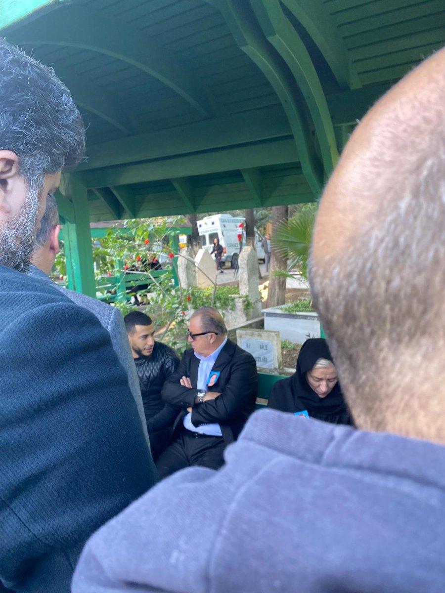 Fatih Terim'in annesi Nuriye Terim son yolculuğuna uğurlandı