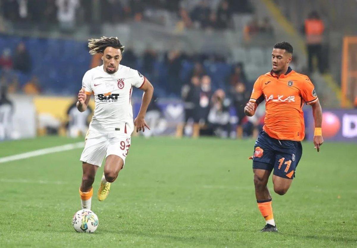 Sacha Boey'e Lyon kancası