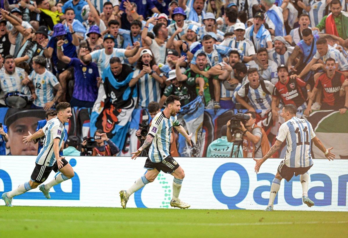 Arjantin - Meksika maçı Dünya Kupası tarihine geçti
