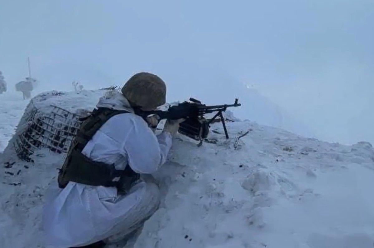 Mehmetçik zorlu hava ve arazi koşullarına rağmen görevde