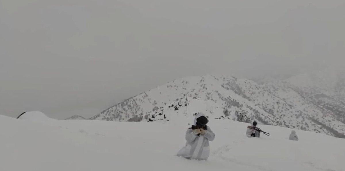 Mehmetçik zorlu hava ve arazi koşullarına rağmen görevde