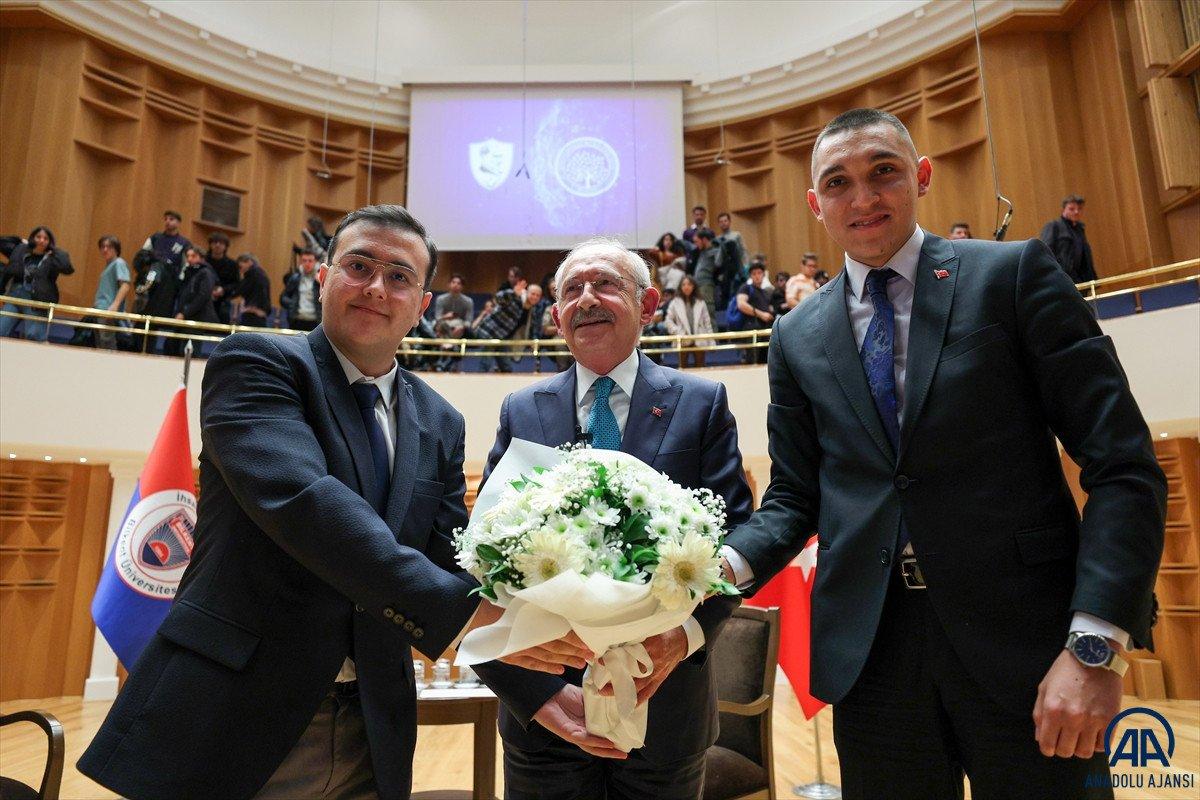 Kemal Kılıçdaroğlu üniversite öğrencileriyle buluştu