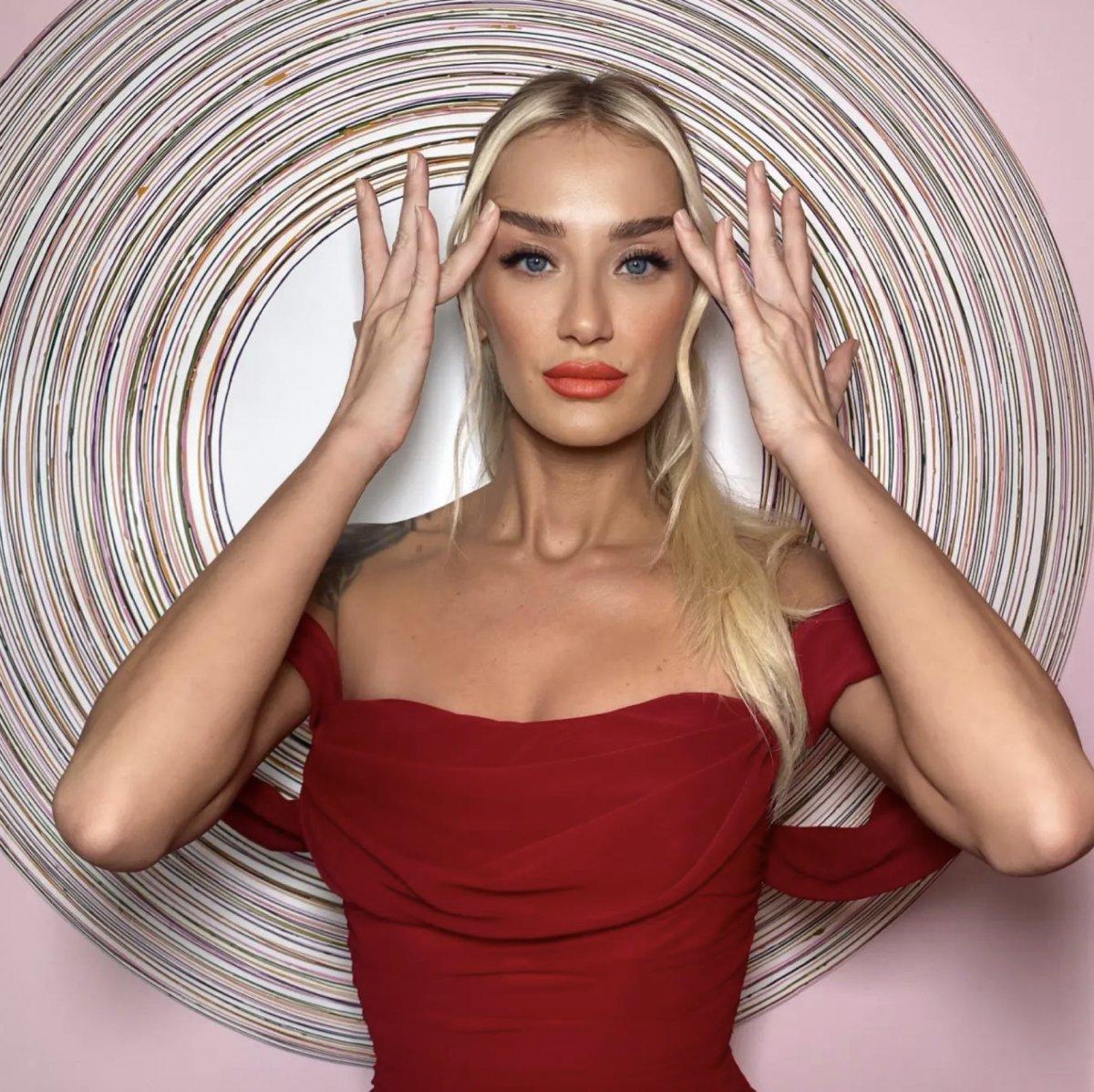 Didem Soydan, Burak Deniz ile ayrılık iddialarını yalanladı