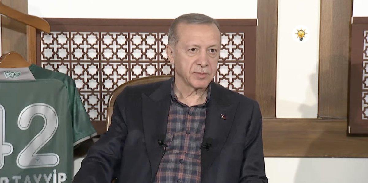 Cumhurbaşkanı Erdoğan, Konya'da gençlerle buluştu